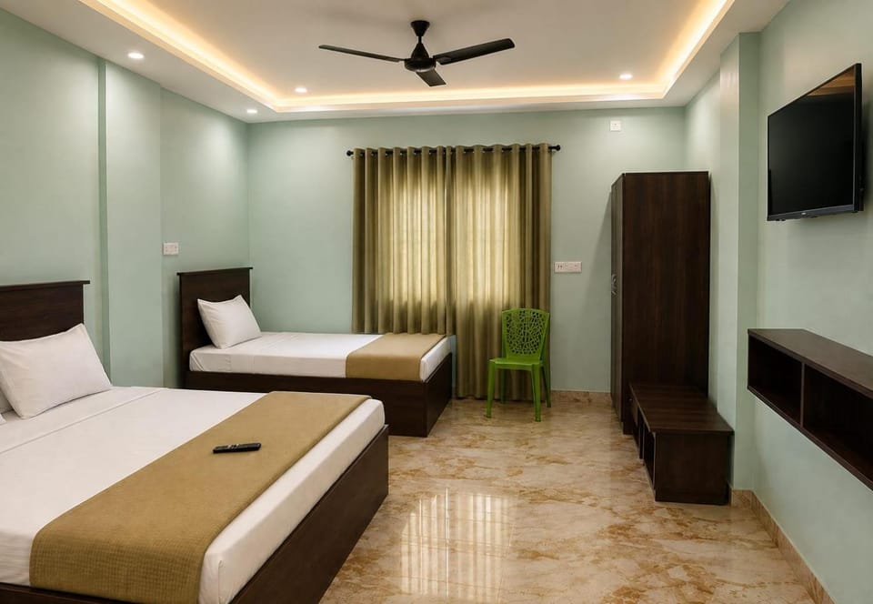 Sree Chandu Hotel & Function Hall Hotel in Tirupati