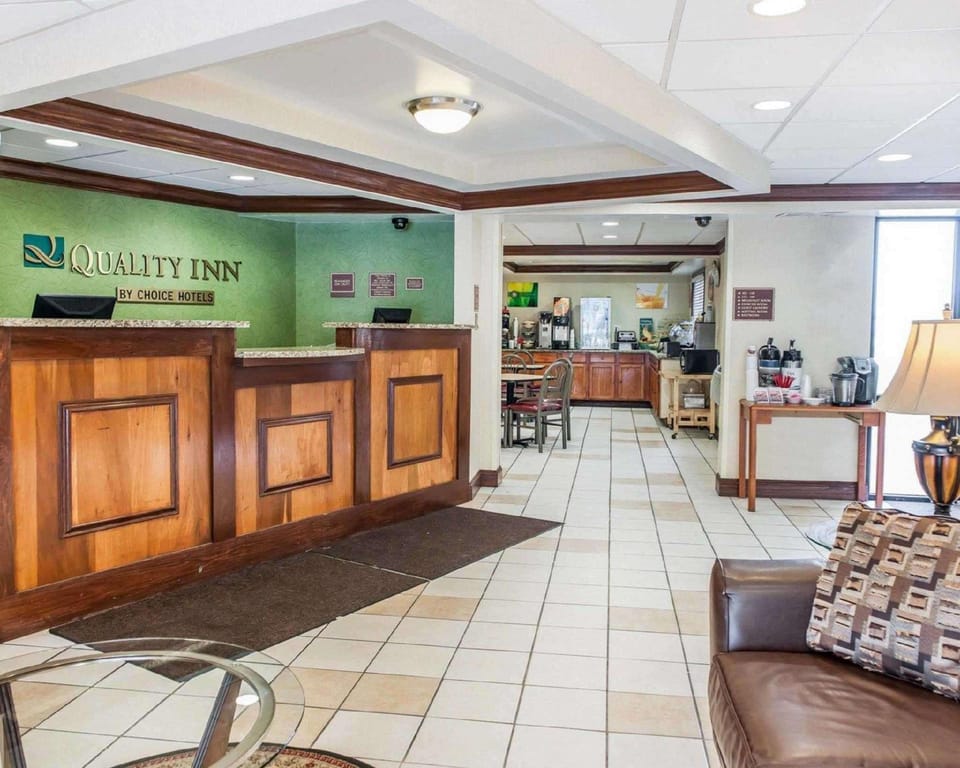 Quality Inn South Hotel in Perry Township