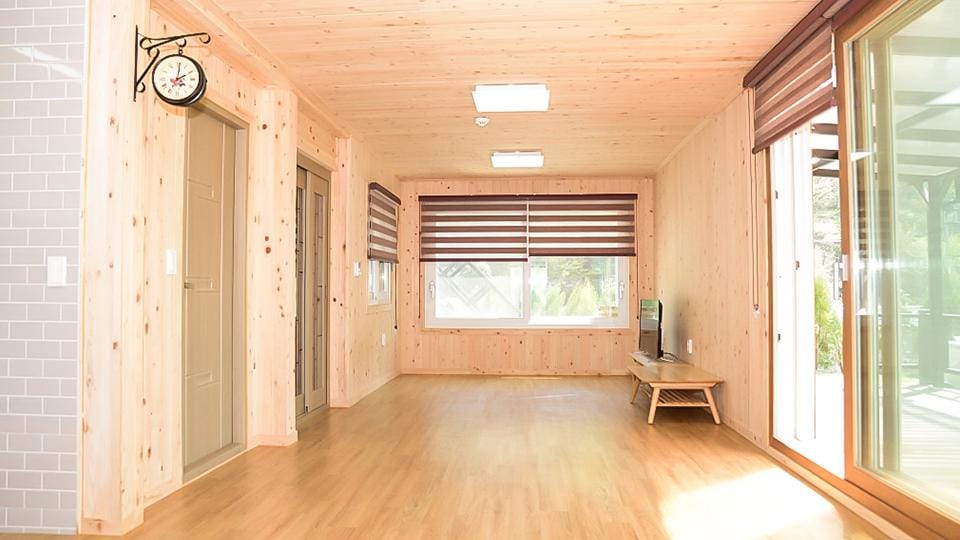 Tongyoung heuknaeum glamping Hotel in South Korea