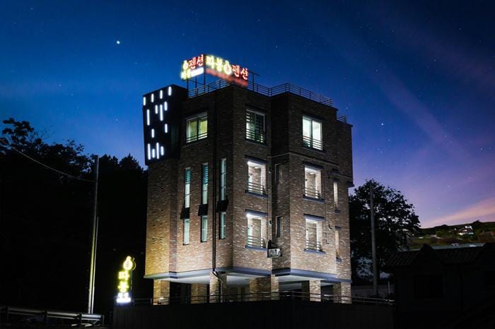Samcheok Ttabong Pension Hotel in South Korea