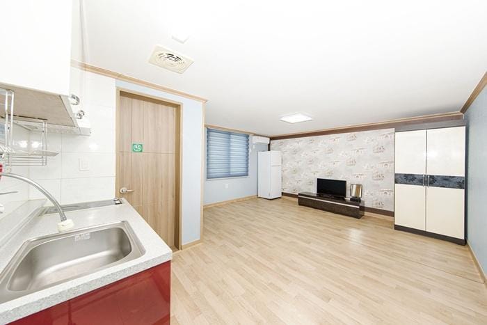 Daecheon Rosemary Pension Hotel in South Korea