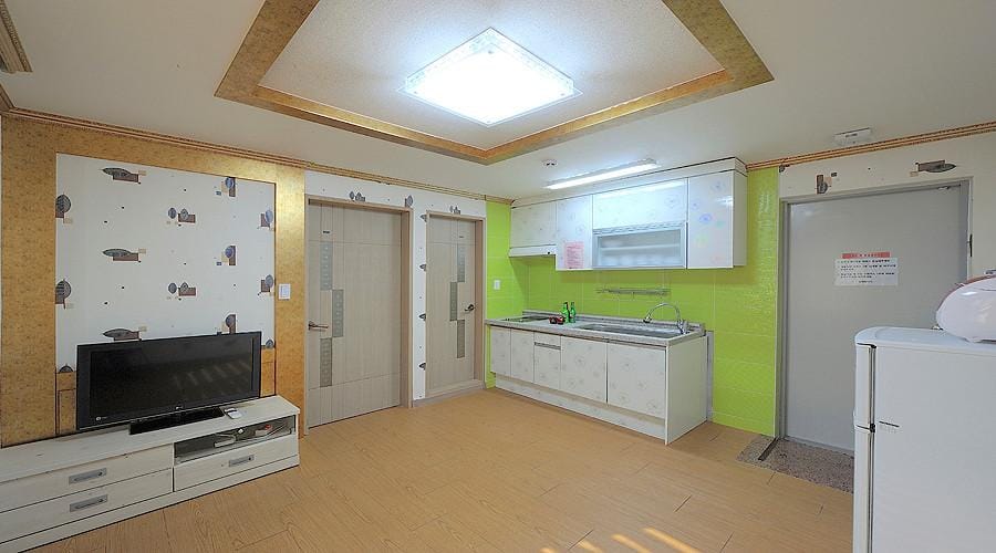 Daecheon Mama Pension Hotel in South Korea