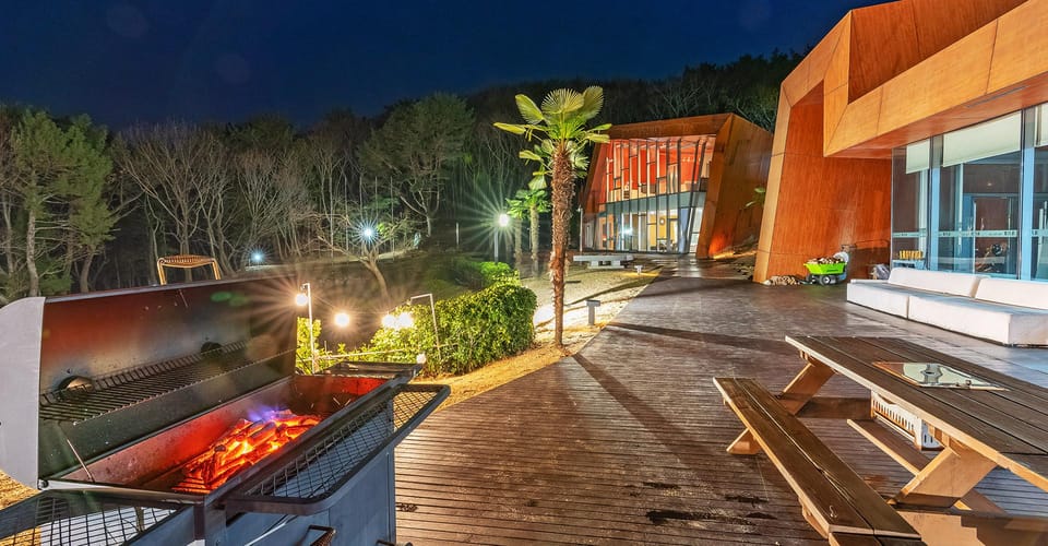 Geoje DaeWooYeongBinGwan Hotel in South Korea
