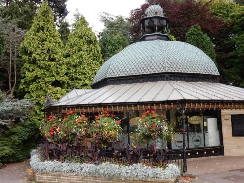 Springdale Guest House Hotel in Harrogate