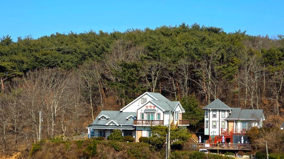 Taean Sharp Pension Hotel in South Korea
