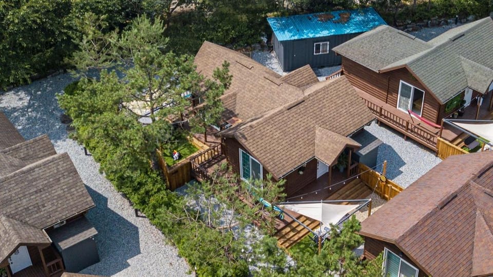Taean Basecamp Pension Hotel in South Korea