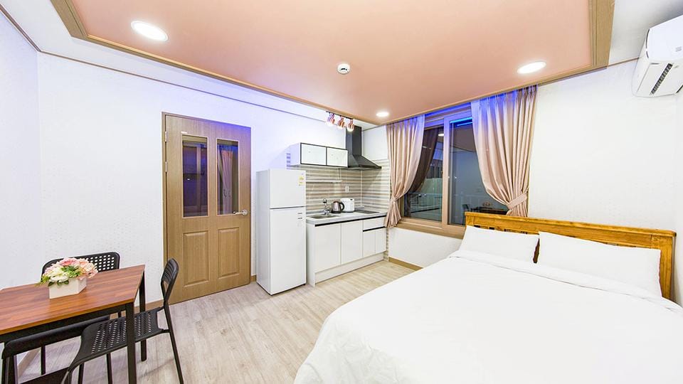 Daecheon Donggeurami Pension Hotel in South Korea