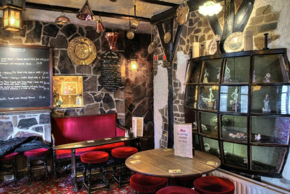 The Old White Lion Hotel Inn in England