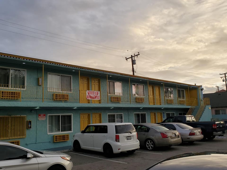Rose motel Hotel in Compton