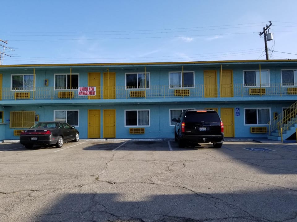 Rose motel Hotel in Compton