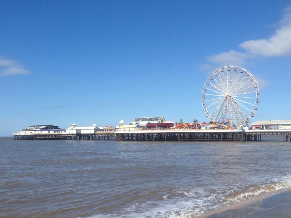 Camelot Seafront Hotel Hotel in Blackpool
