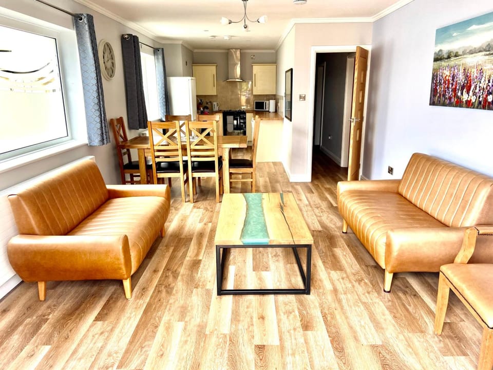 Gwesty Gadlys Hotel Hotel in Llanbadrig