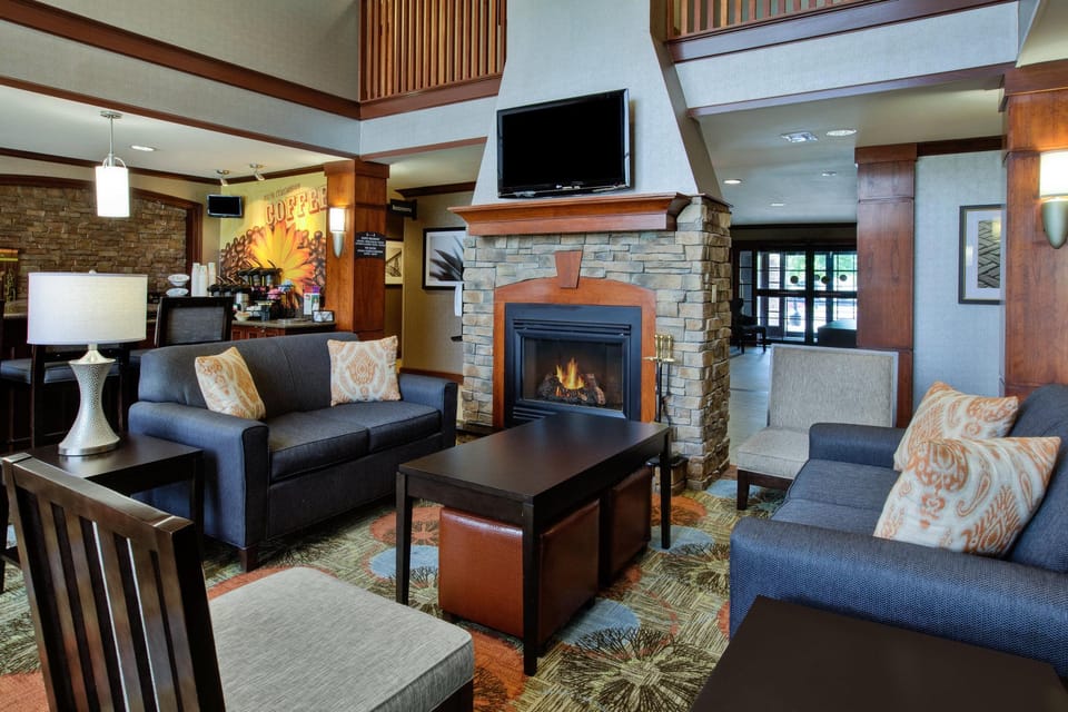 Staybridge Suites Louisville - East By IHG Hotel in Douglass Hills