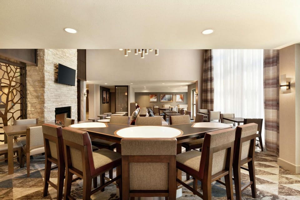Homewood Suites by Hilton Portland Airport Hotel in Parkrose