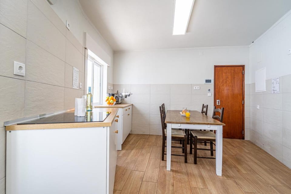 Sandy Bottoms Hostel Hostel in Albufeira