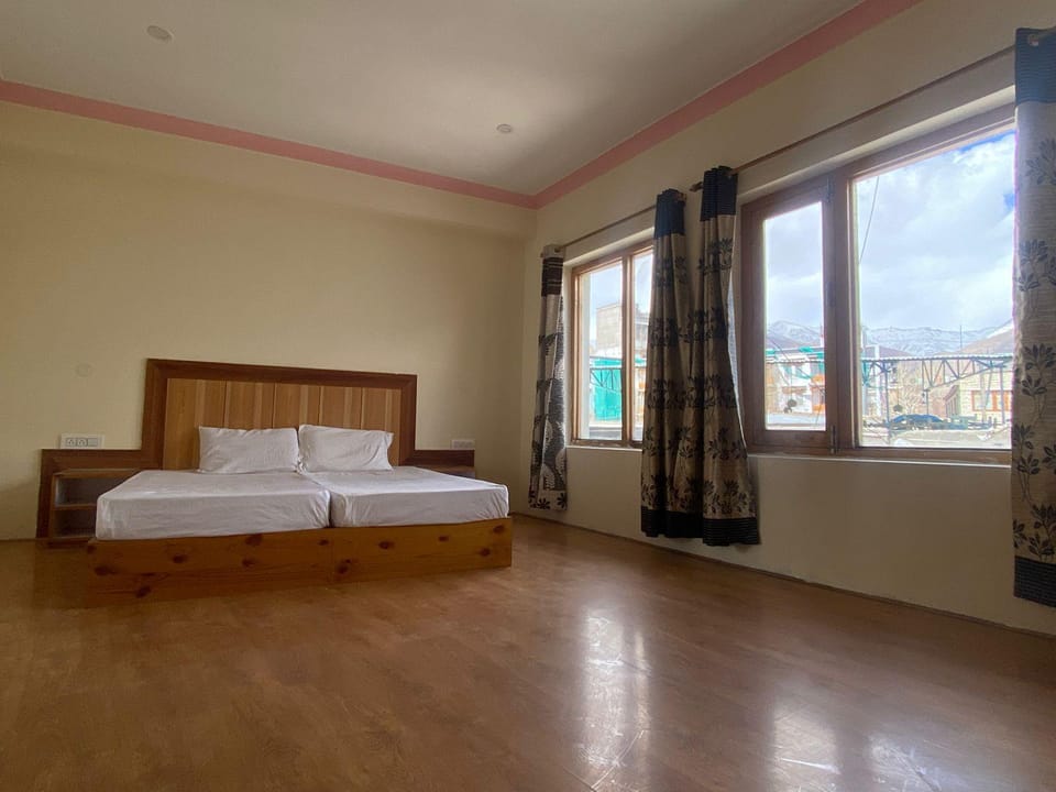 Summer Villa Hotel in India