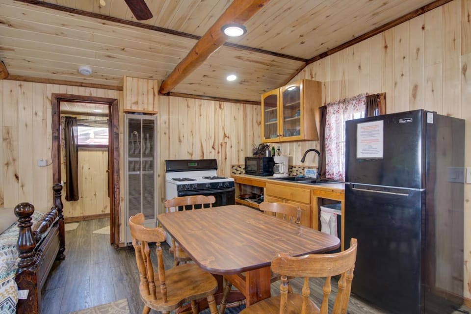 Winmar Cabins Motel in Colorado