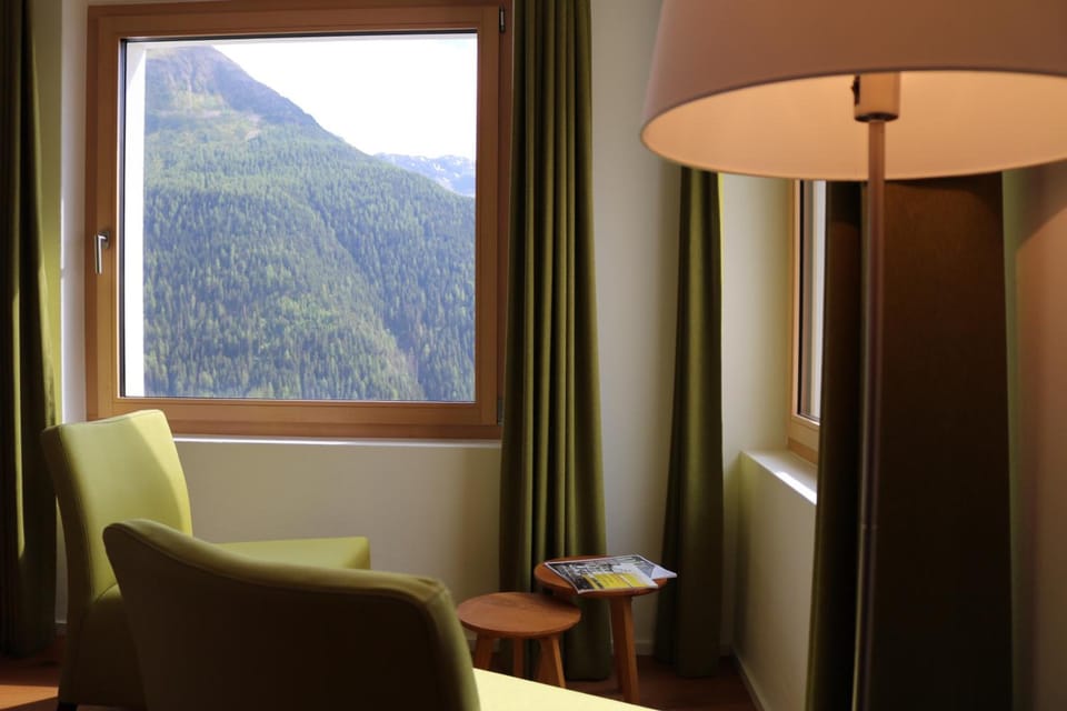 Guarda Lodge Hotel in Canton of Grisons