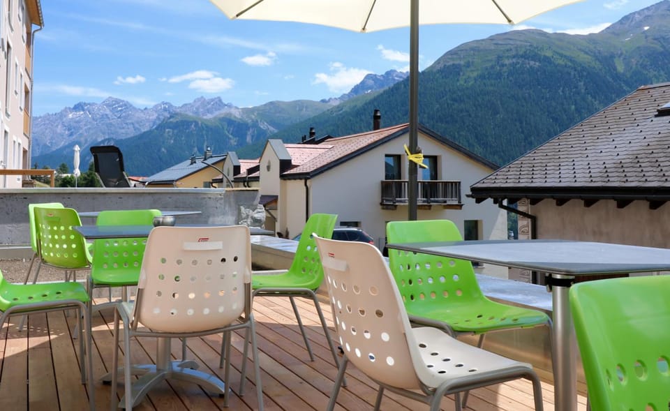 Guarda Lodge Hotel in Canton of Grisons