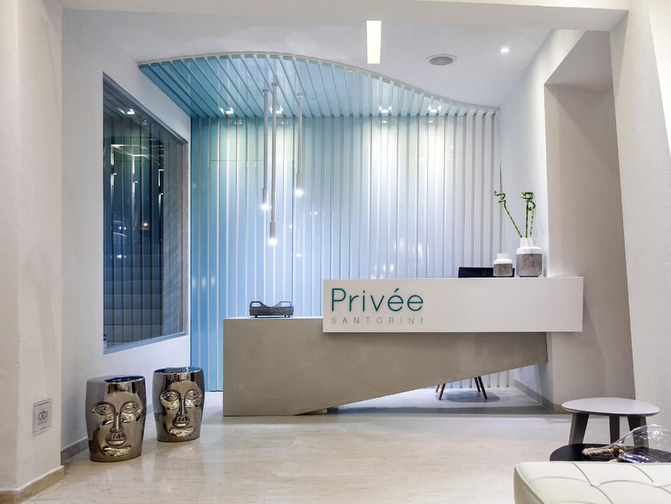 Privee Santorini Hotel Hotel in Santorini
