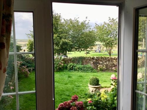 Westlea Guest House Hotel in Alnmouth