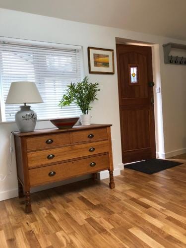 The Little Barn - Self Catering Holiday Accommodation Hotel in Borough of Waverley