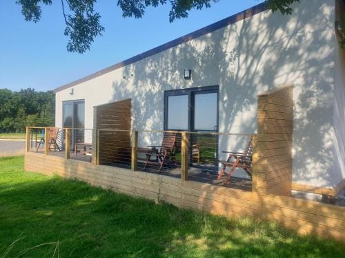 Open Acres Accommodation Hotel in Bristol