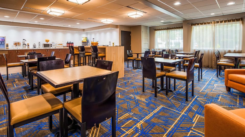 Best Western Plus Portland Airport Hotel & Suites Hotel in Parkrose