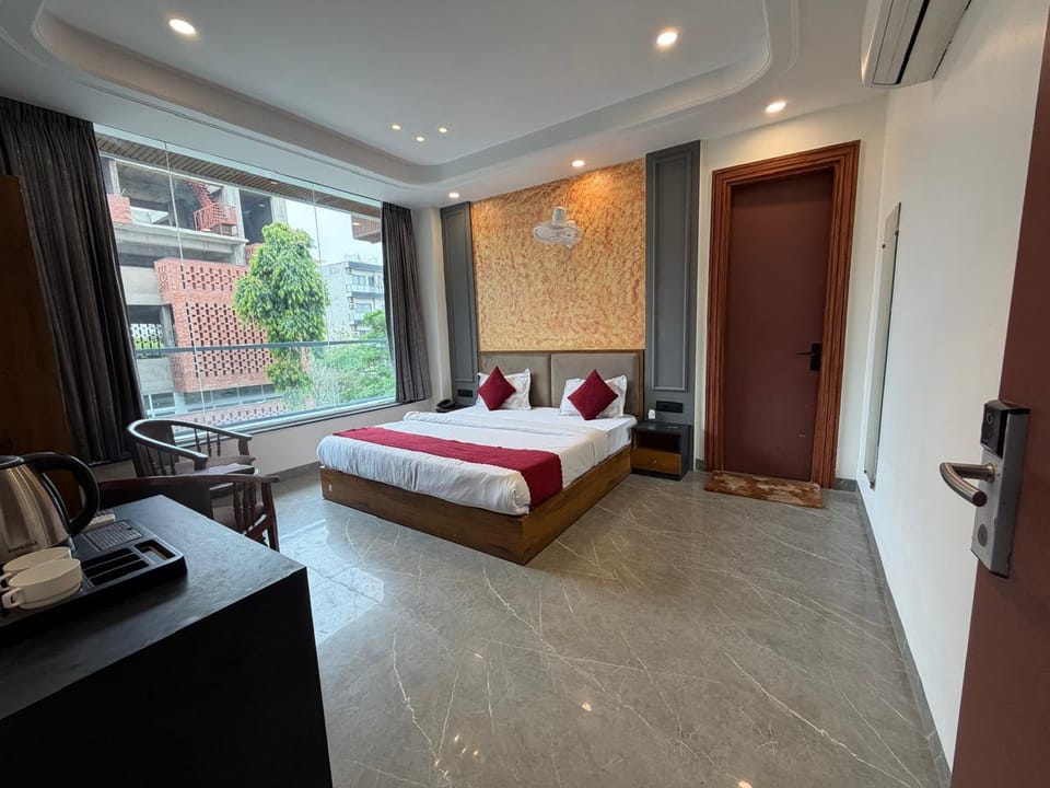Amenity (Guest room)