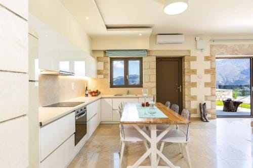 Thalmargia Villas, Ultimate Peace & Privacy, By ThinkVilla Hotel in Crete