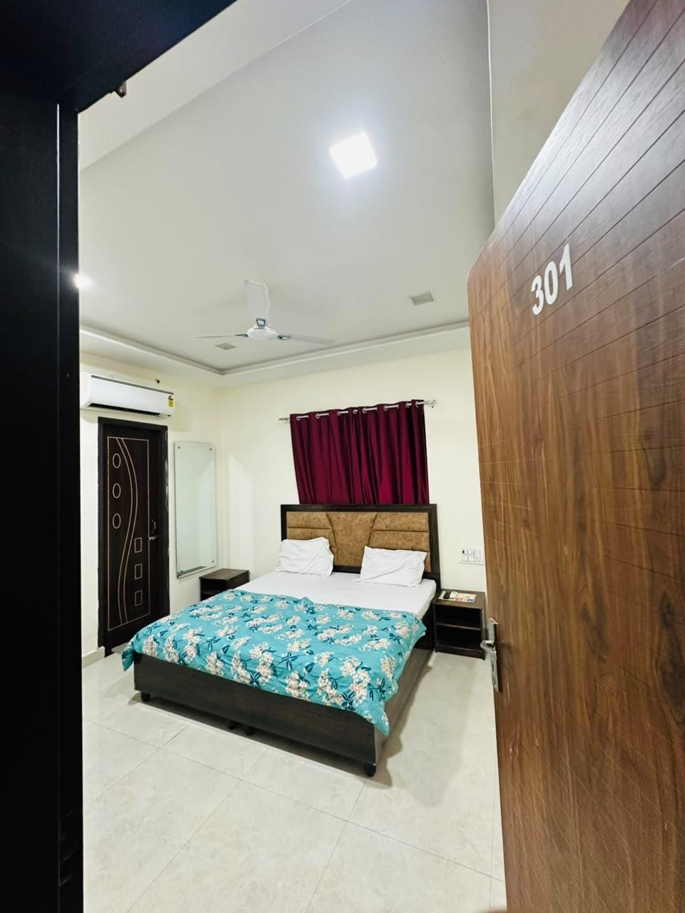 HOTEL GE CLASS  Hotel in Punjab, India
