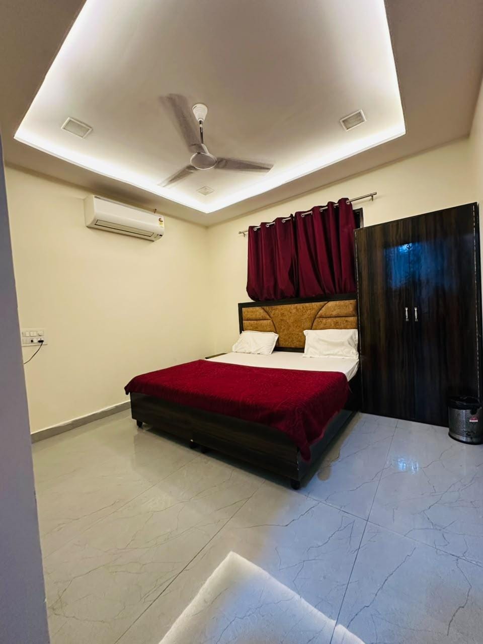 HOTEL GE CLASS  Hotel in Punjab, India