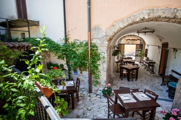 Locanda Corte De Guasconi Hotel in Abruzzo