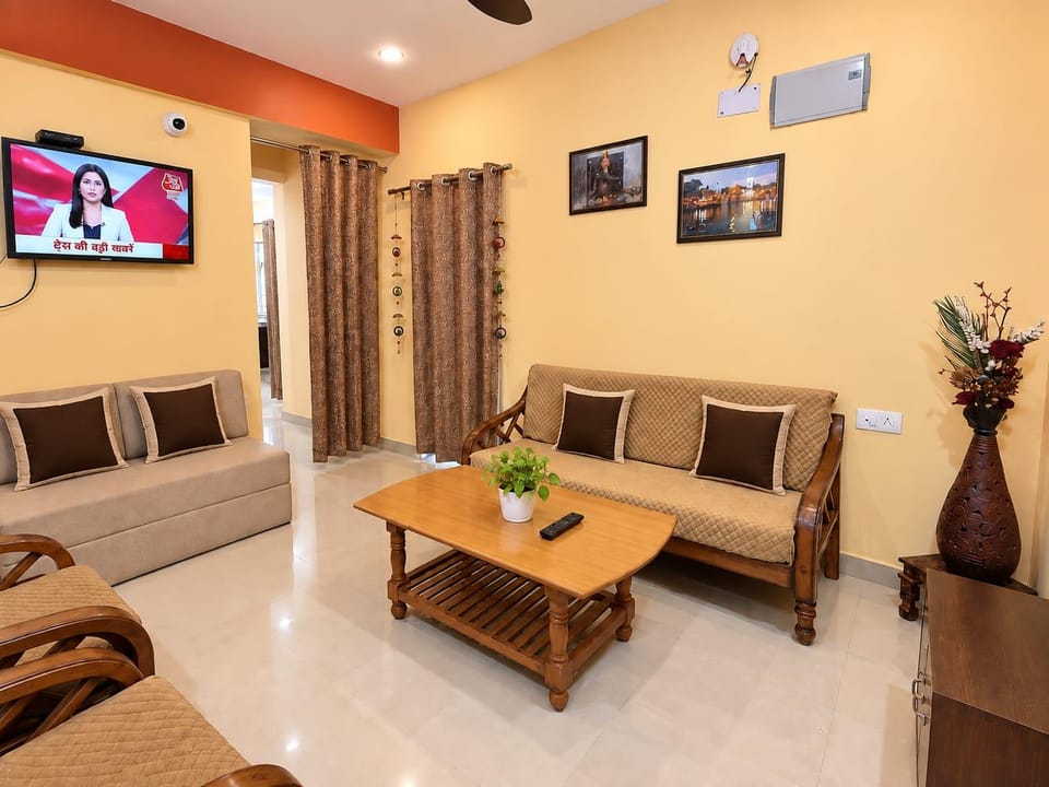 RR Homestay Hotel in Varanasi