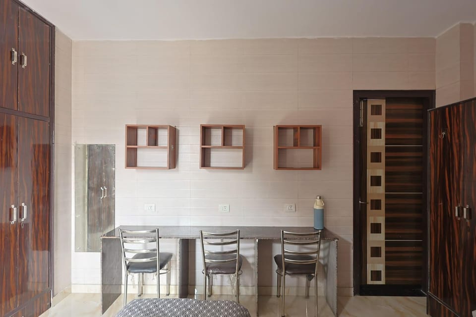 Amenity (Guest room)