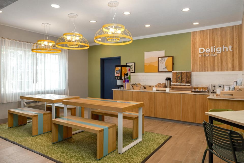 Spark by Hilton El Paso University Hotel in El Paso