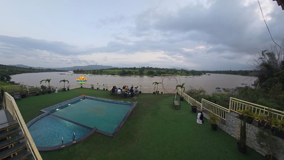 Necklace Bluewater, Bhor Resort in Maharashtra