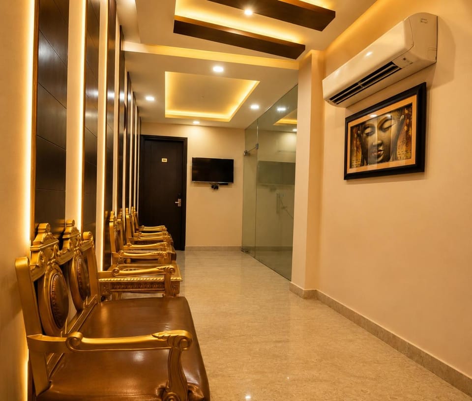 Hotel Kings Inn Hotel in New Delhi