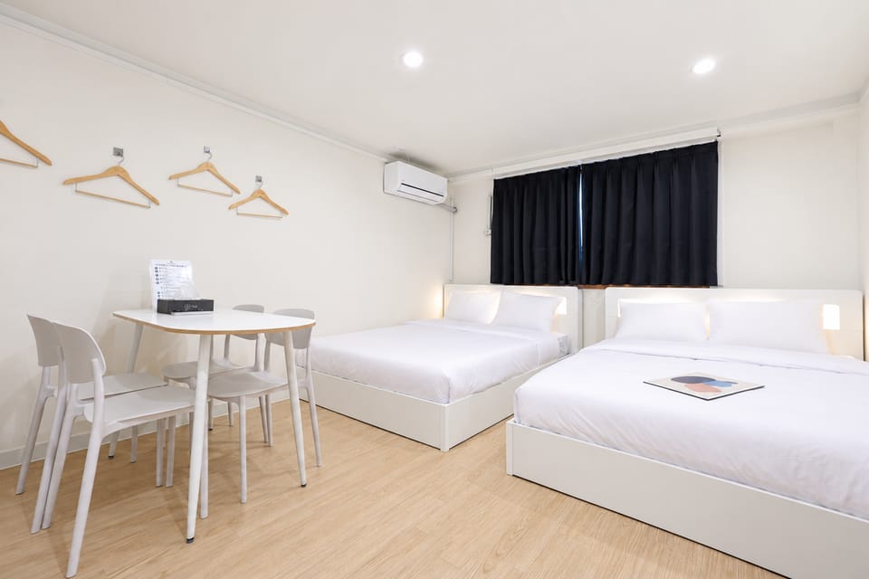 Guestroom
