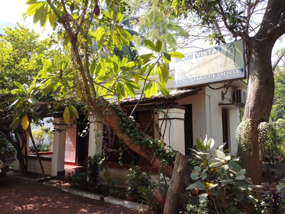 Poushali Hotel Lodge in West Bengal