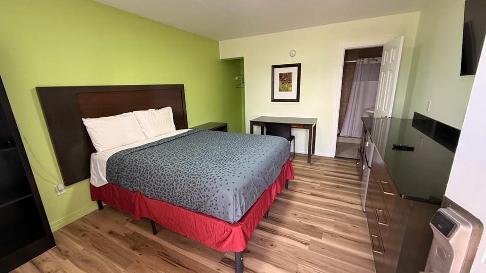 The Heartland Lodge Hotel in Enid