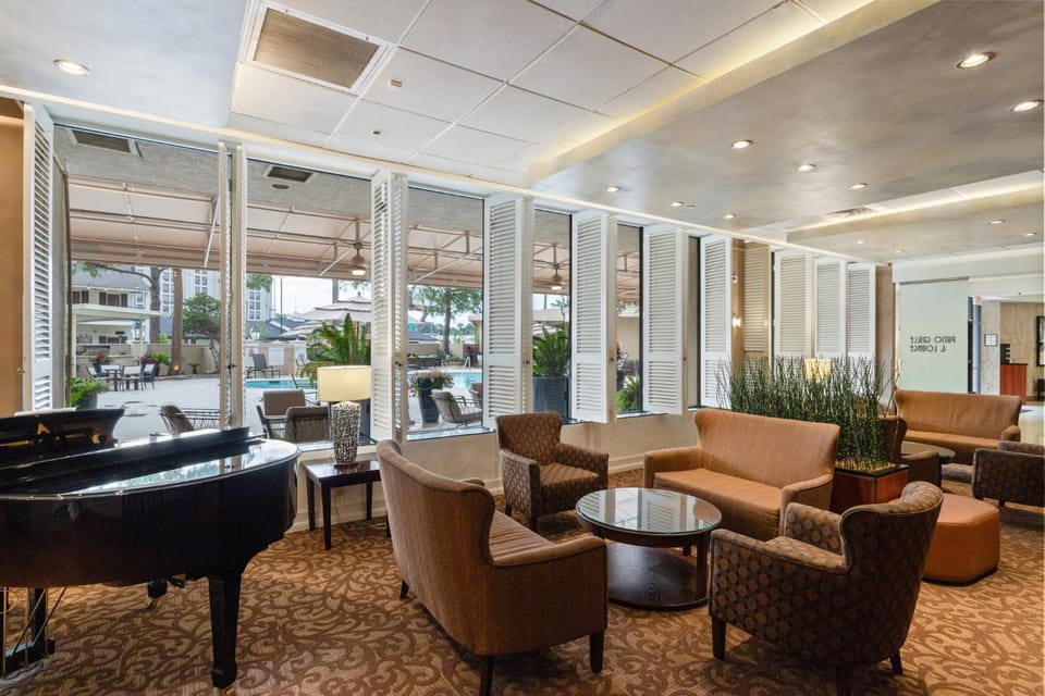Bar/lounge