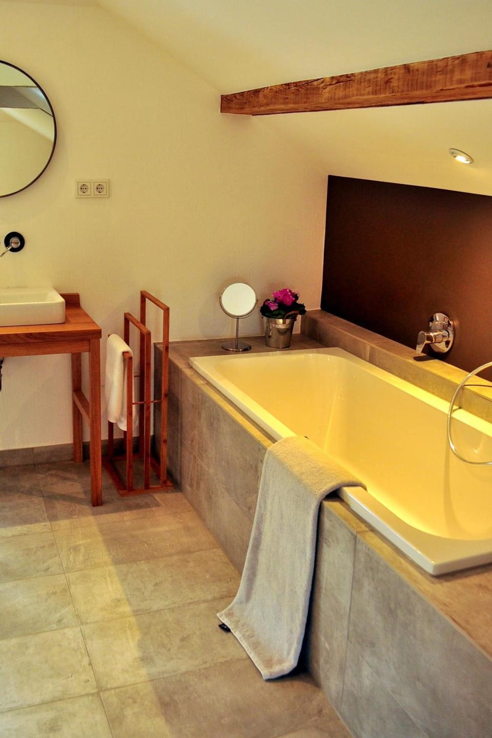 Haus & Hof Guest House Hotel in Saarland, 66, Germany