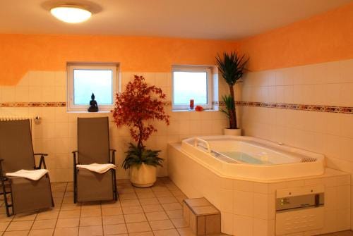 Im Winkel Appartements und Zimmer Hotel in Langenargen