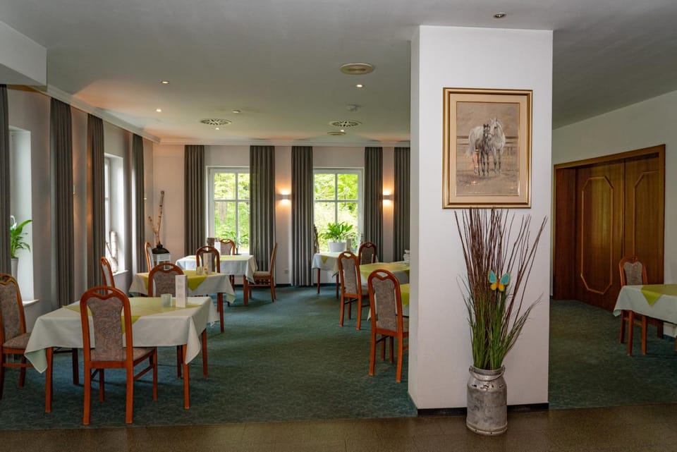 Parkhotel Neustadt Garni Hotel in Brandenburg
