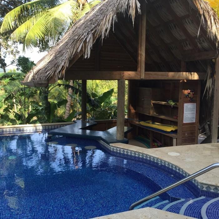 Upachaya Hotel in Bay Islands Department