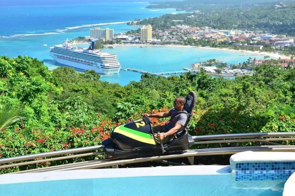 Nianna Luxurious Villa Hotel in St. James Parish