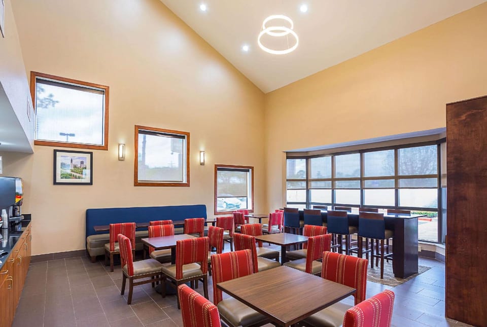 Comfort Inn University Area Hotel in Baton Rouge