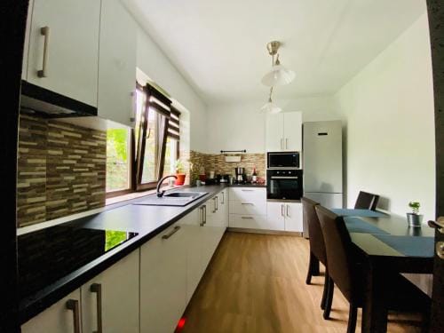 Holiday Home ESKU Hotel in Serbia