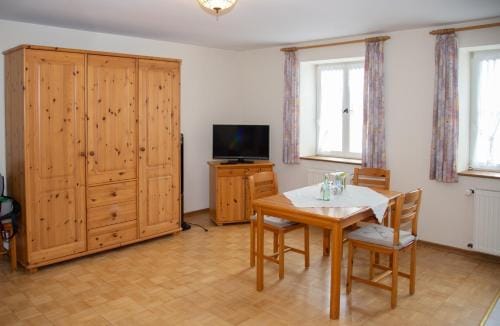 Weinhaus Kurtrierer Hof Inn in Trier-Saarburg